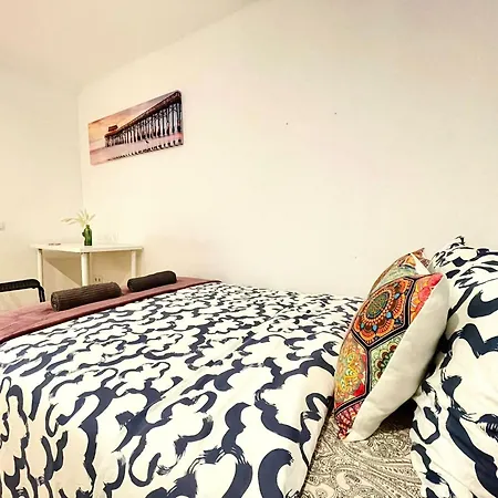 旅馆 Sharing Flats In Gotico *